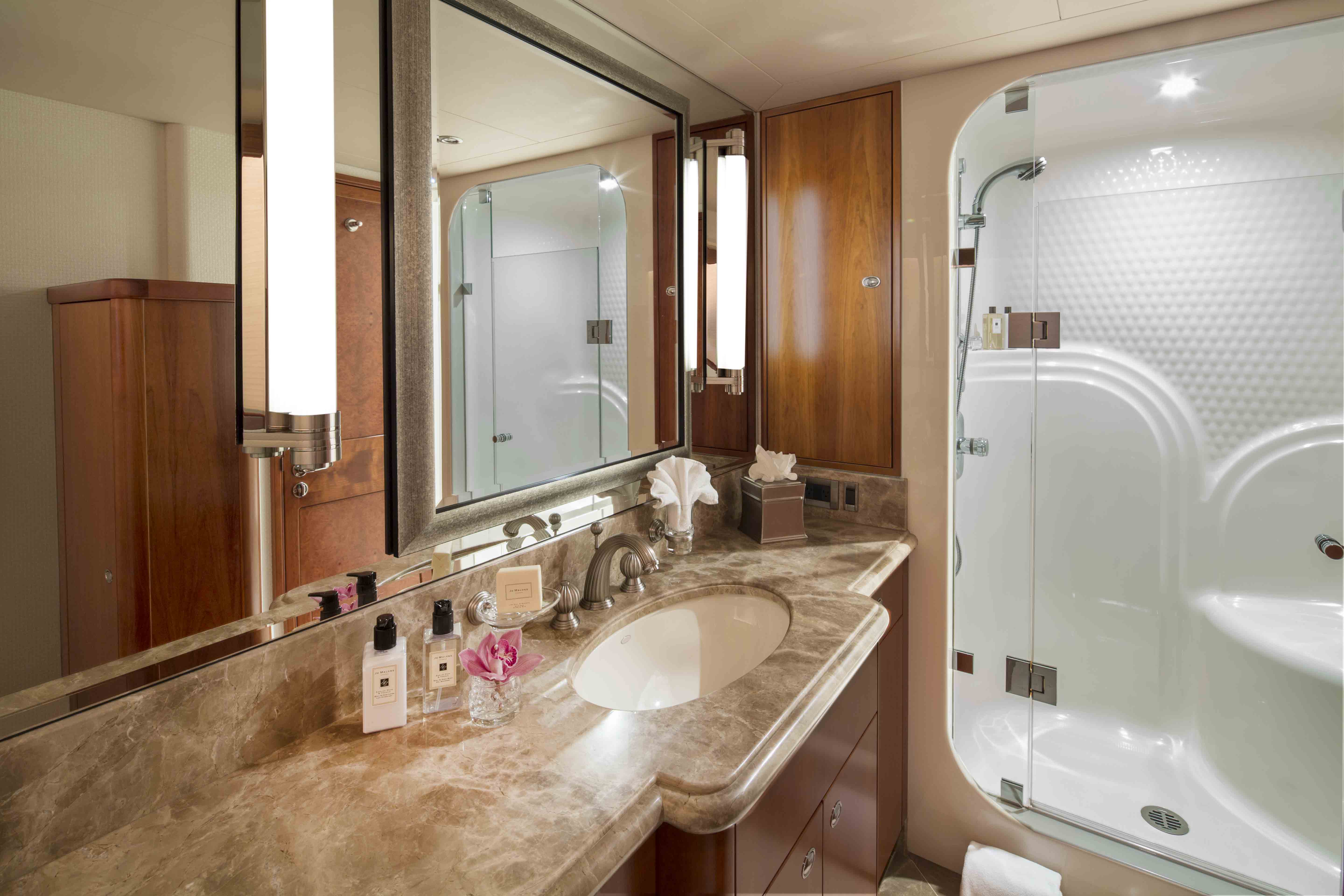 MY PLAN A - Ensuite.jpg
