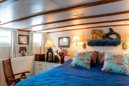 MY SEAFARI - Master cabin 2.jpg