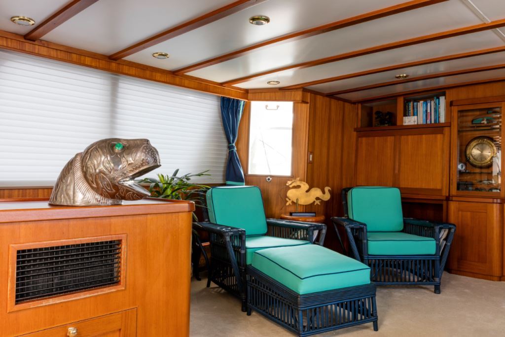 MY SEAFARI - Seating.jpg