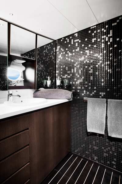 MY SEMAYA - Master ensuite.jpg