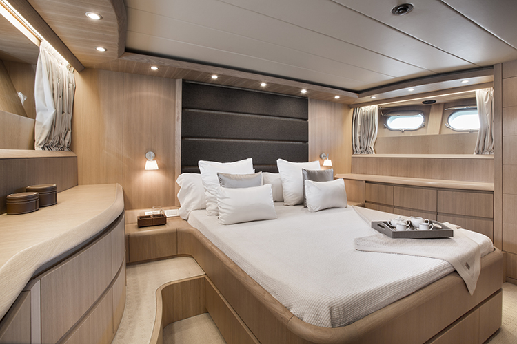MY SEVEN C - VIP cabin.jpg