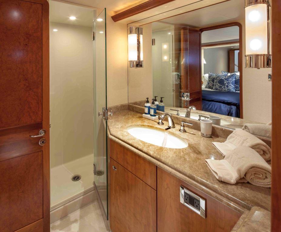 MY SHARON LEE - VIP ensuite.jpg