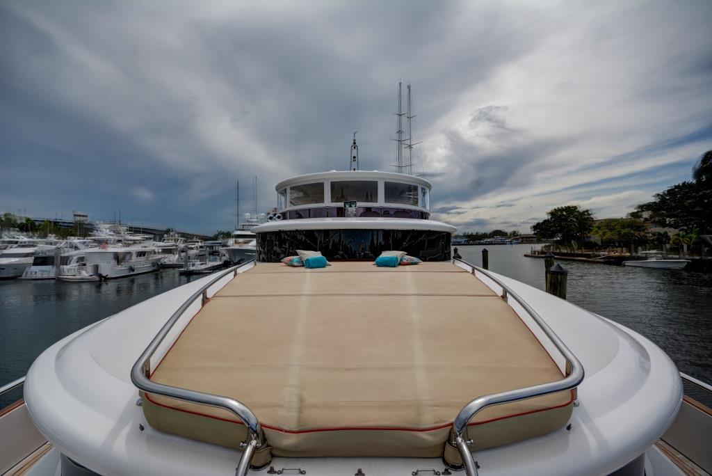 MY SIXTY SIX - Foredeck sunpads.jpg