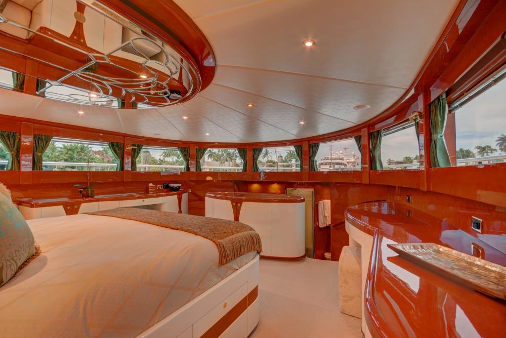 MY SIXTY SIX - Master stateroom.jpg