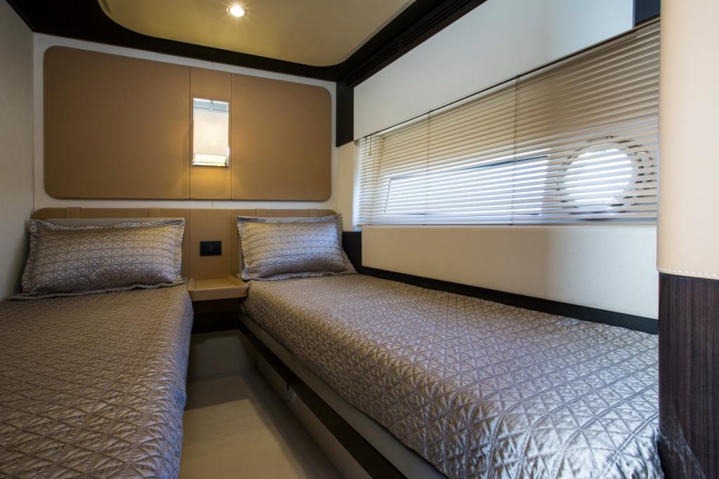 MY TOFFEE CRISP - Twin cabin 2.jpg