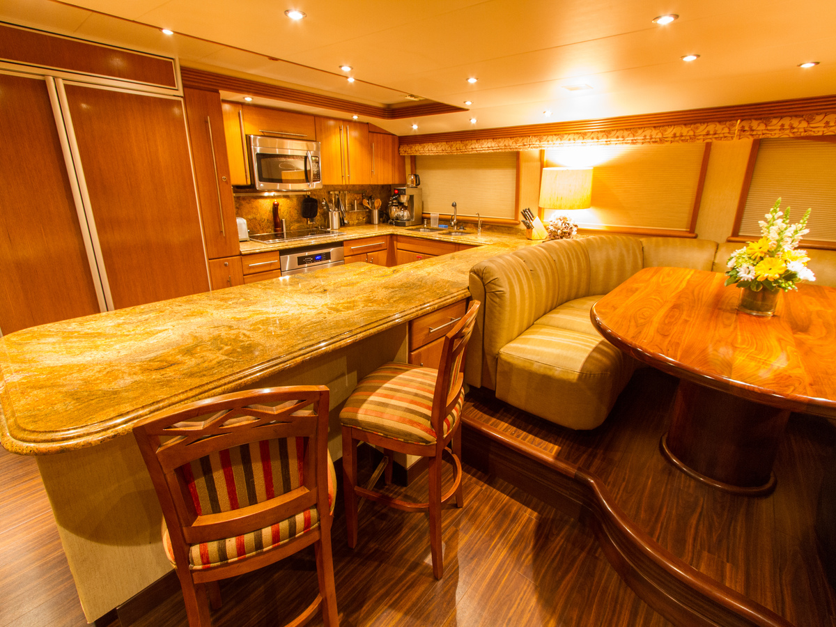 MY WENDY 1 - Galley.jpg