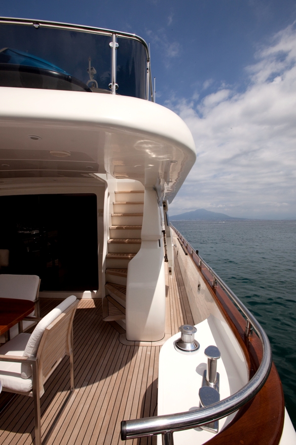 Maiora Yacht SANDS 1 -  Side Deck.jpg