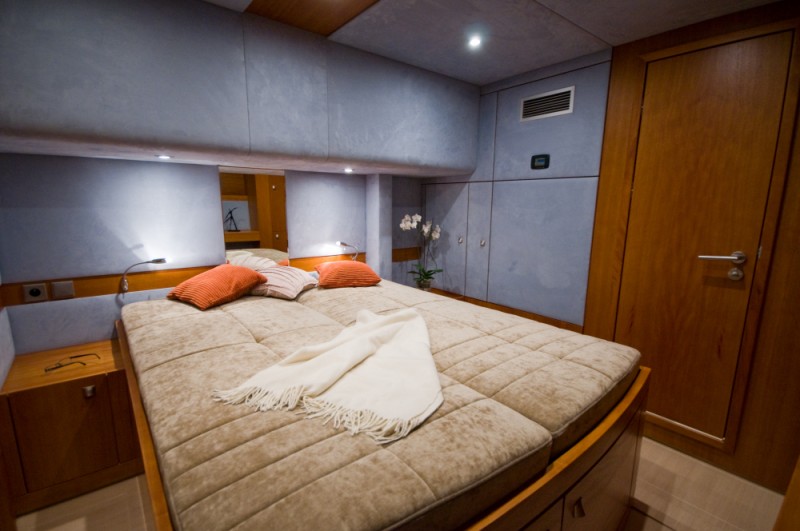 Mamma Mia - Double cabin.jpg