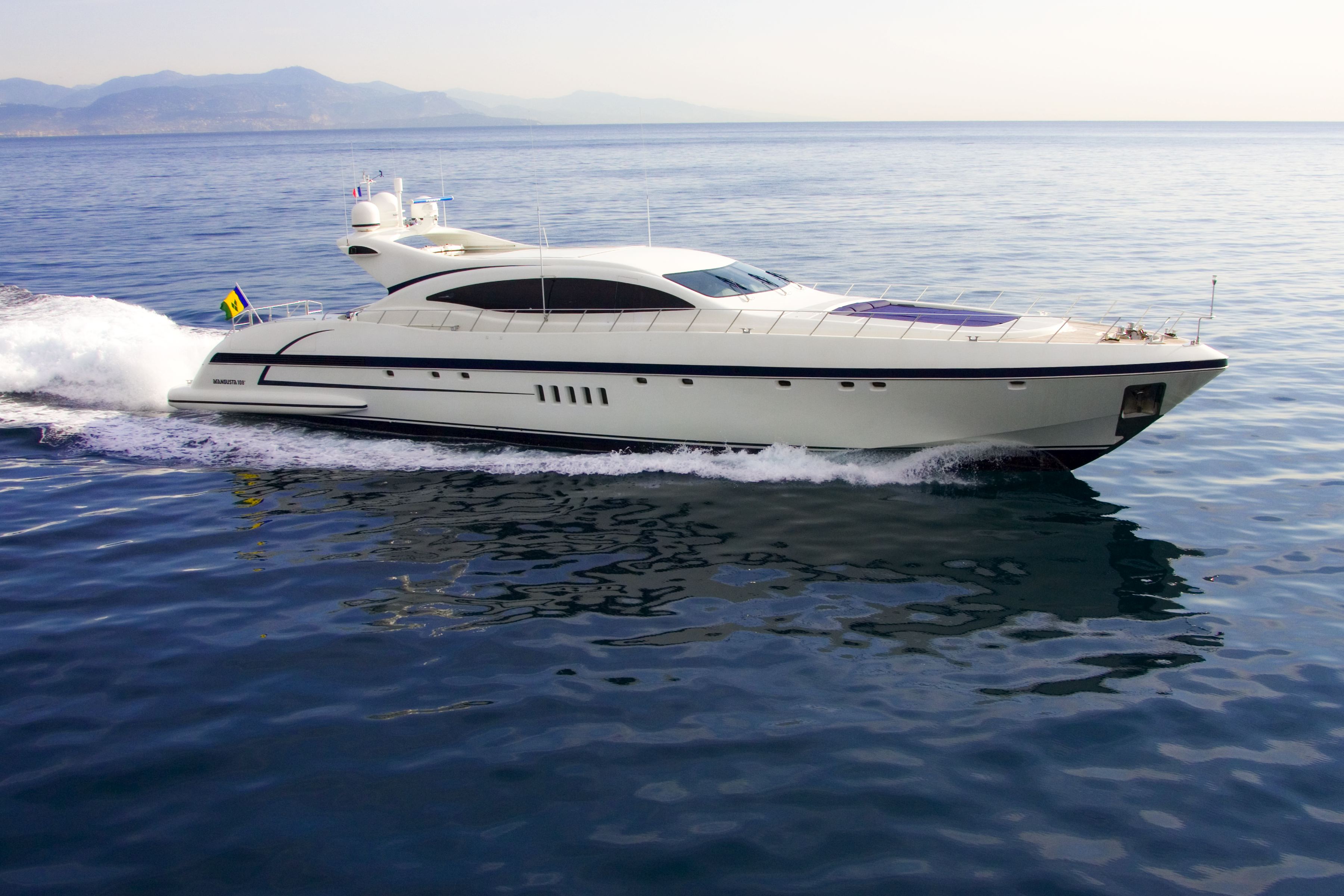 Mangusta 108 FOUR FRIENDS -  Main.jpg