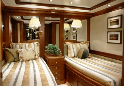 Mariah II - Twin Cabin.jpg