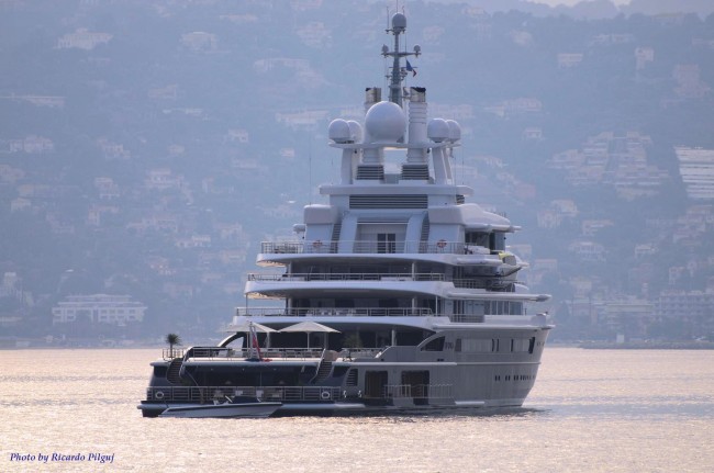Mega Yacht Luna - French Riviera - Photo by Ric Pilguj.jpg