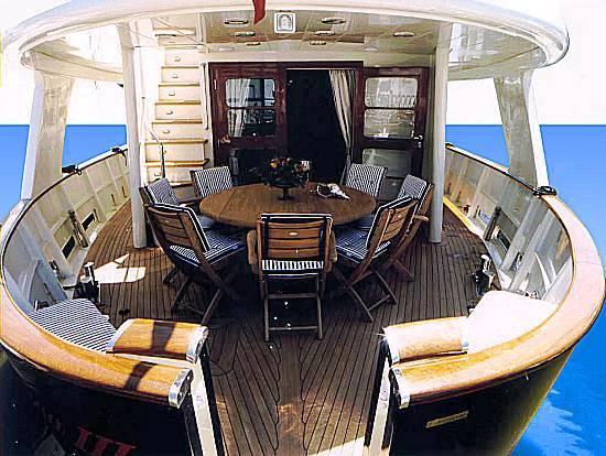 Mijaga III -  Aft Deck.jpg