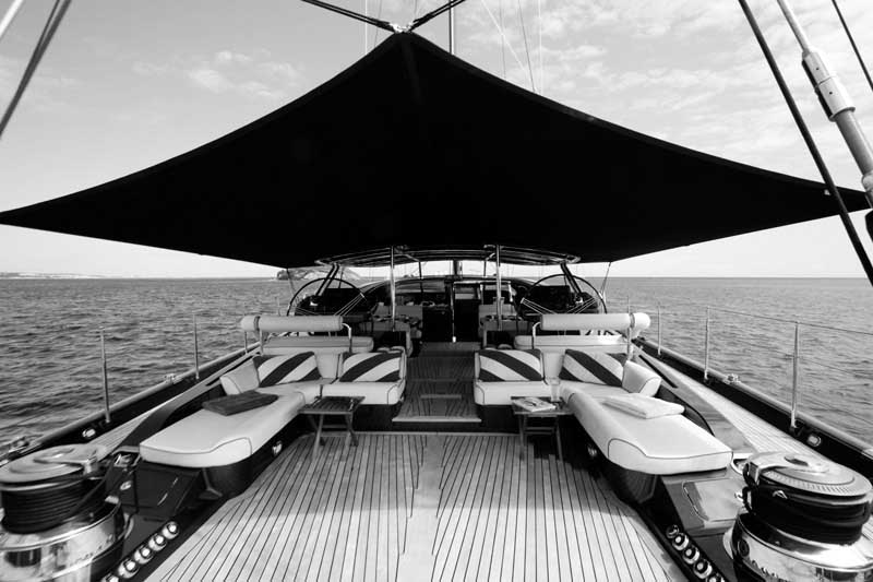 Moonbird -  Cockpit.jpg