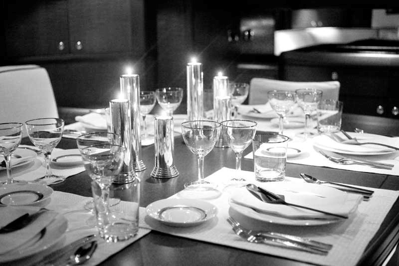 Moonbird -  Dining.jpg