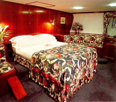 Moonmaiden -  Double Cabin 1.jpg