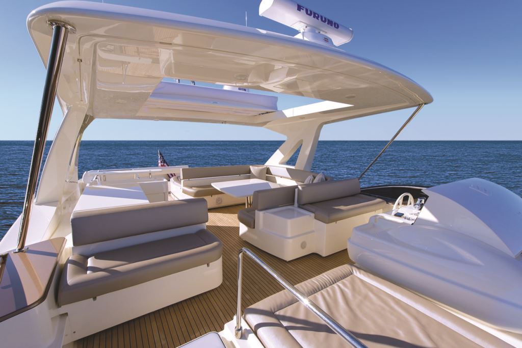 Motor Yacht ALTER EGO -  Flybridge.jpg