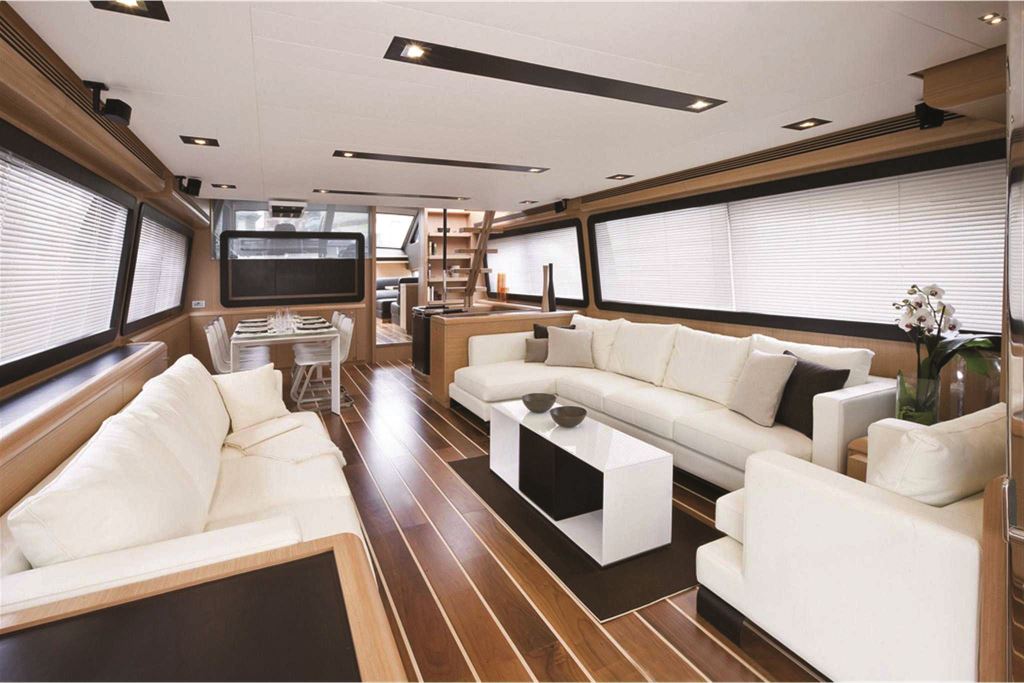 Motor Yacht ALTER EGO -  Salon.jpg