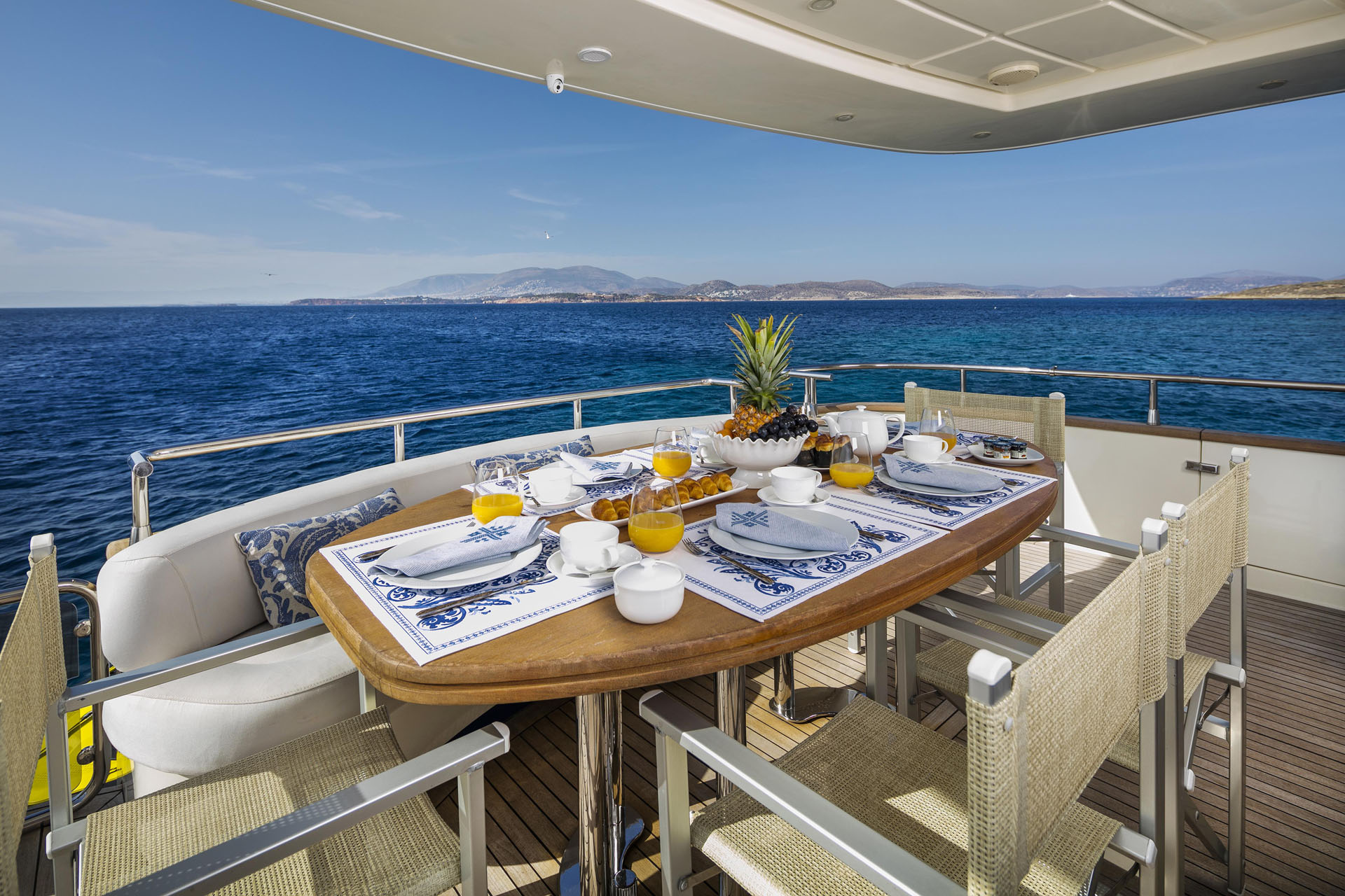 Motor Yacht GORGEOUS - 017.jpg