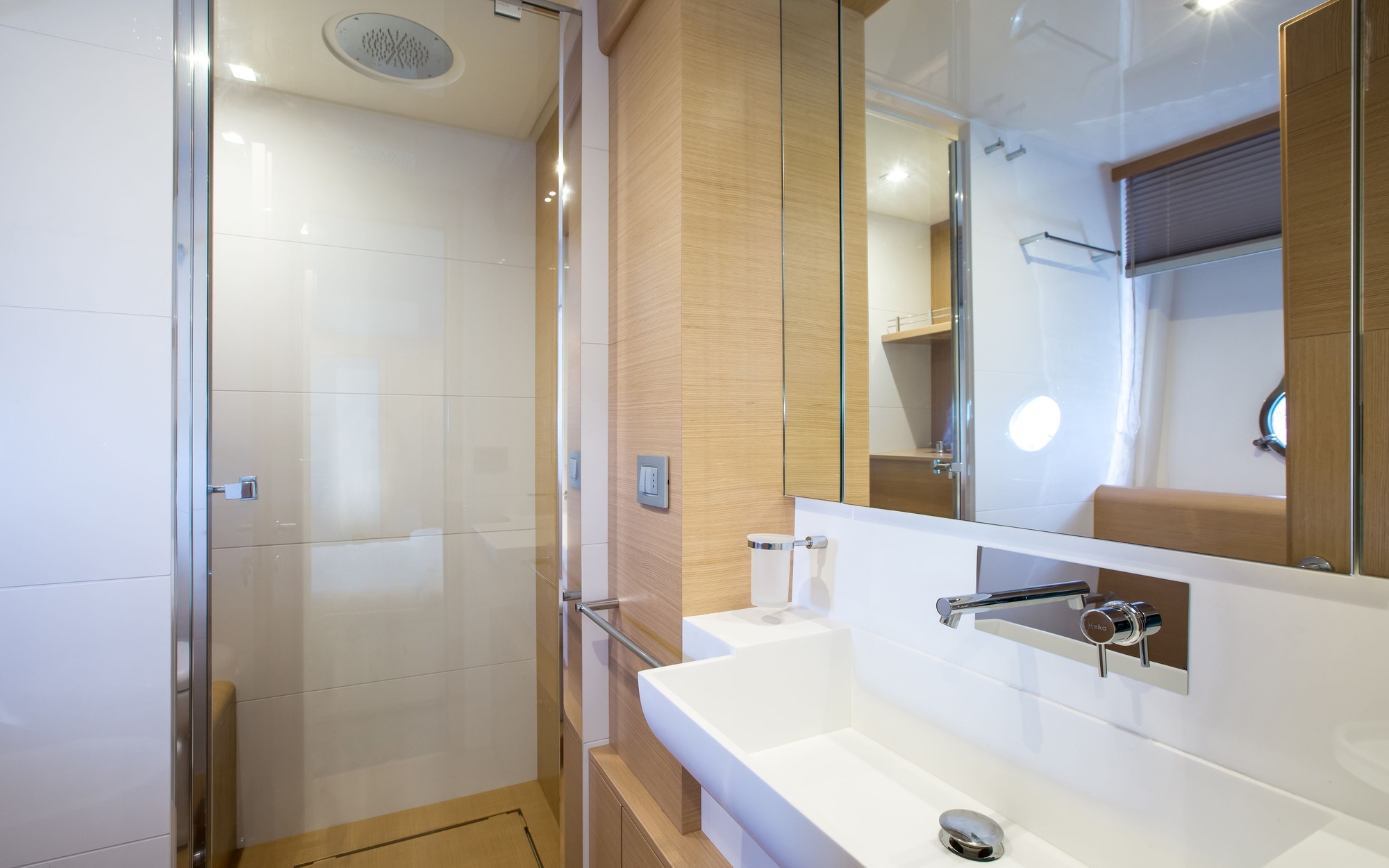Motor Yacht IGELE - VIP ensuite.jpg
