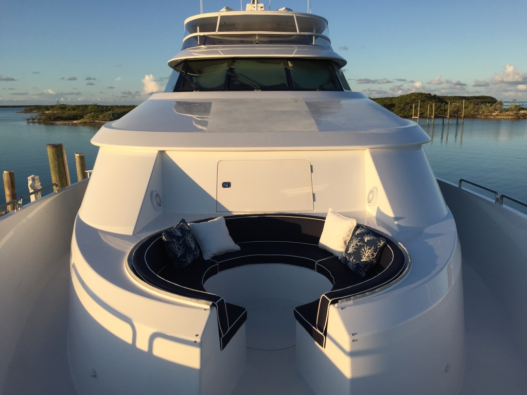 Motor Yacht OASIS - Foredeck.jpg