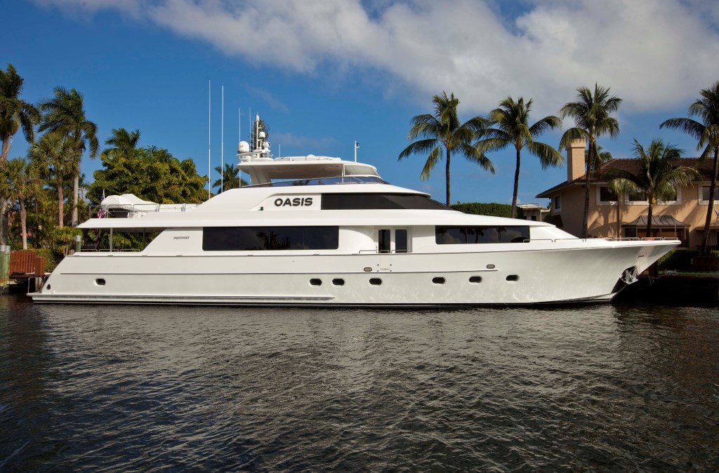 Motor Yacht OASIS - Main.jpg