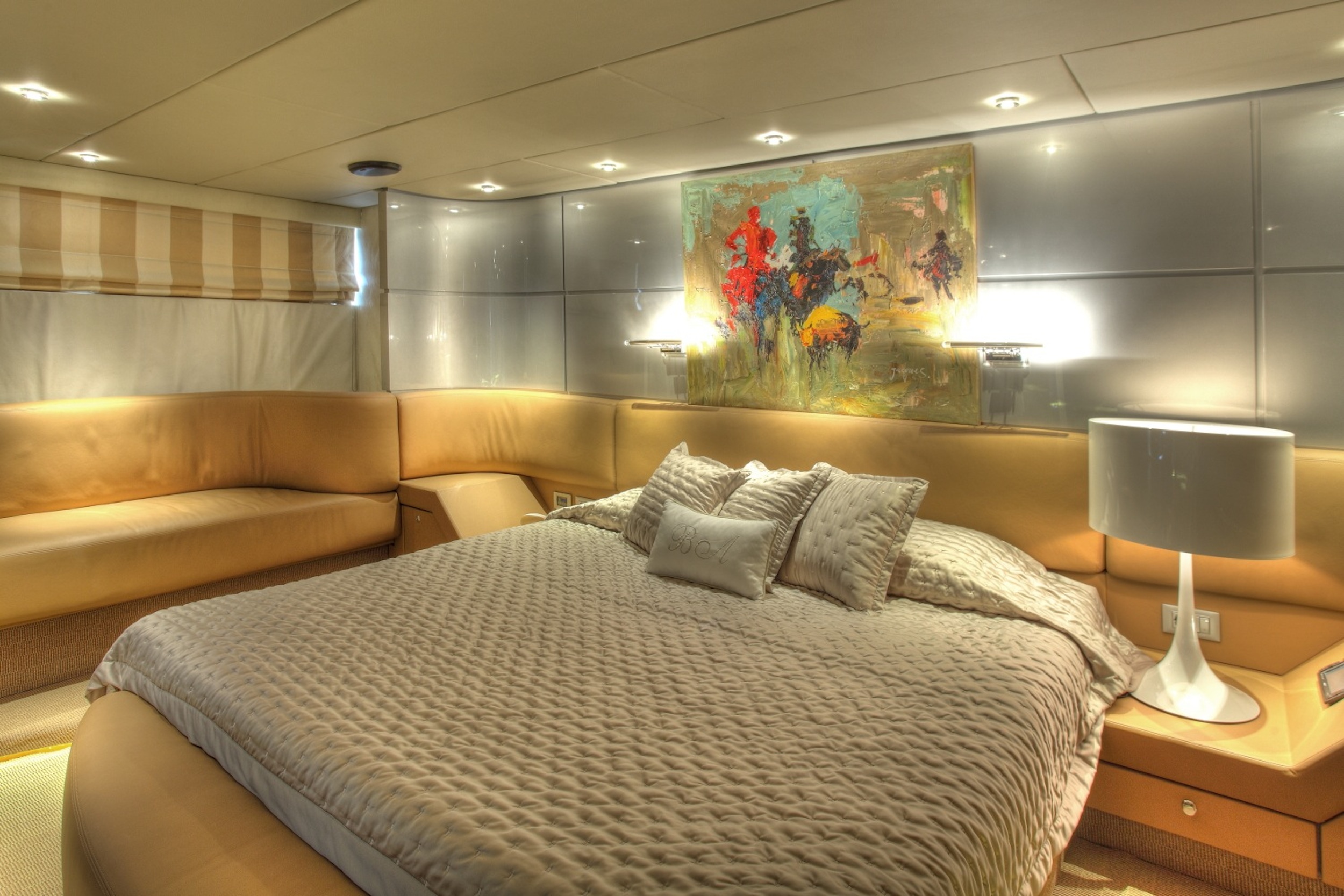 Motor Yacht PANDION - Master suite.jpg