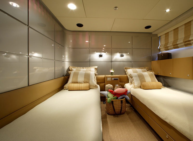 Motor Yacht PANDION - Twin cabin.jpg