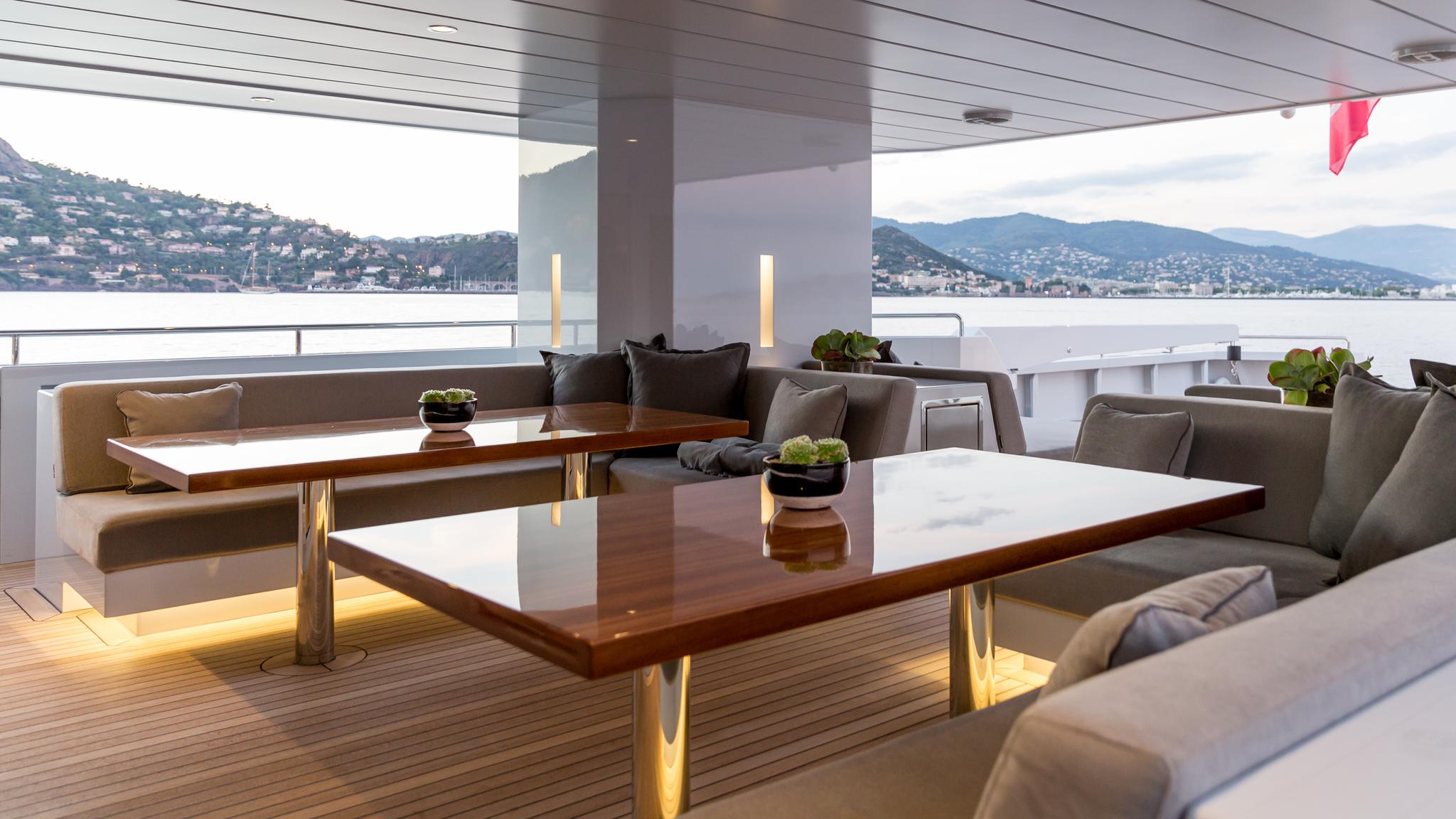 Motor Yacht Sexy Fish - Tansu Yachts - alfresco lounge.jpg