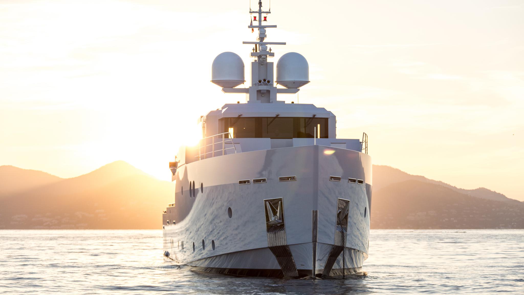 Motor Yacht Sexy Fish - Tansu Yachts - bow view.jpg