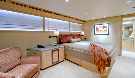 Motor Yacht Triumphant Lady - Master.jpg