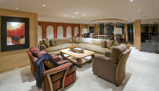 Motor Yacht Triumphant Lady - Saloon to aft.jpg