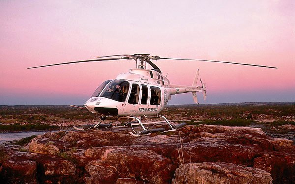 Motor Yacht True North Heli Pink.jpg