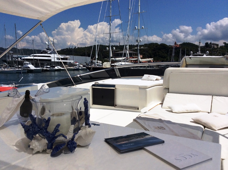 Motor yacht DOUBLE XELLE - Aft Deck.jpg
