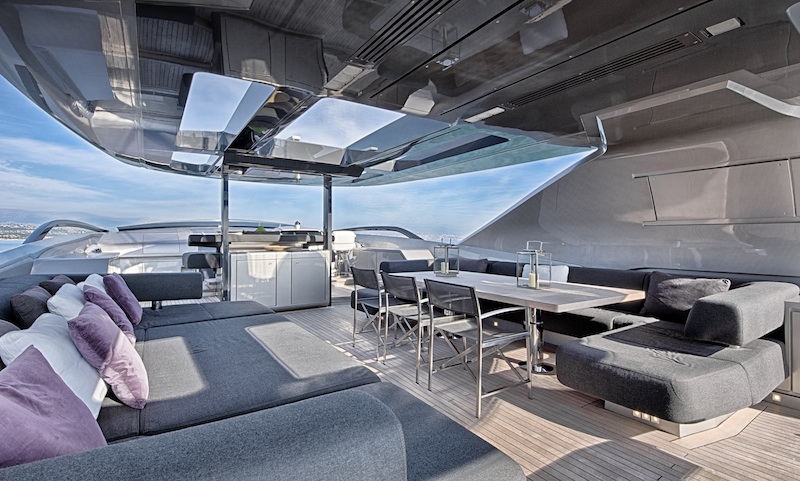 Motor yacht FUSION - 002.jpg