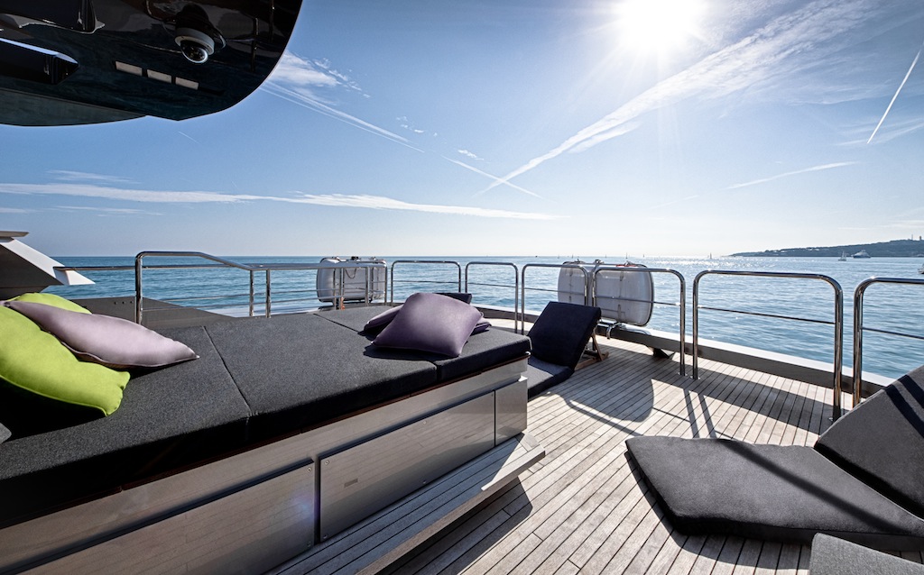 Motor yacht FUSION - 010.jpg