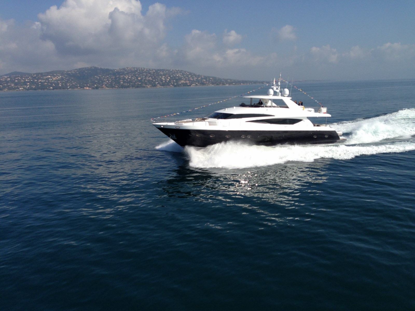 Motor yacht LADY BEATRICE - Main.jpg