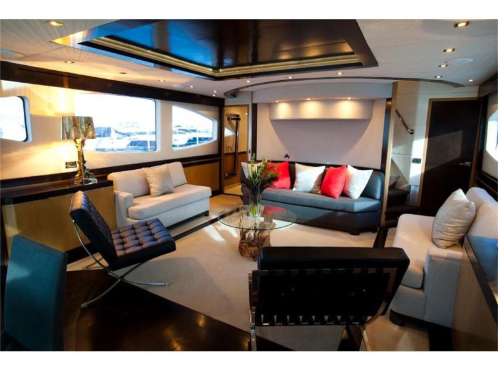 Motor yacht MIA -  Salon.jpg