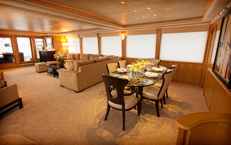 Motor yacht SALACIA - Dining.jpg