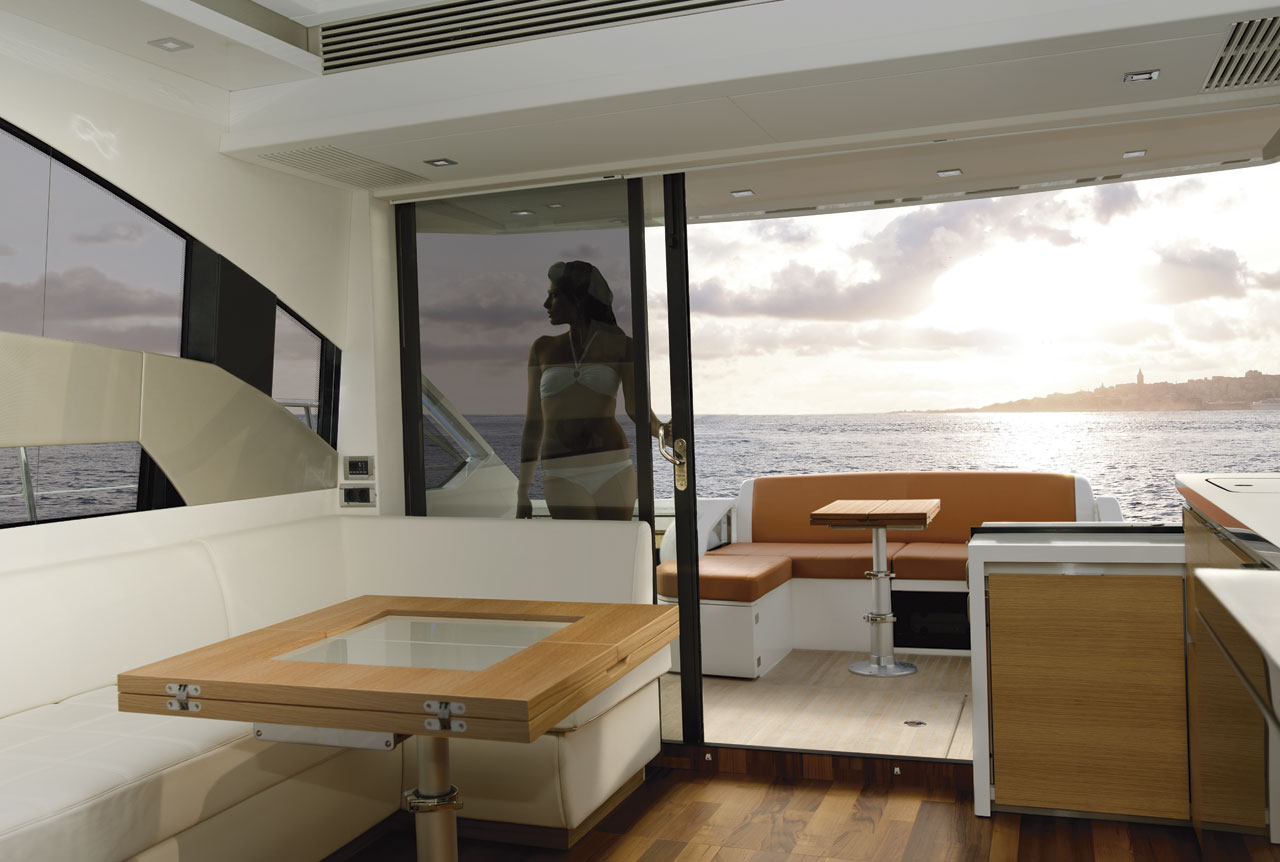 Motor yacht SERENITY - Salon looking aft.jpg
