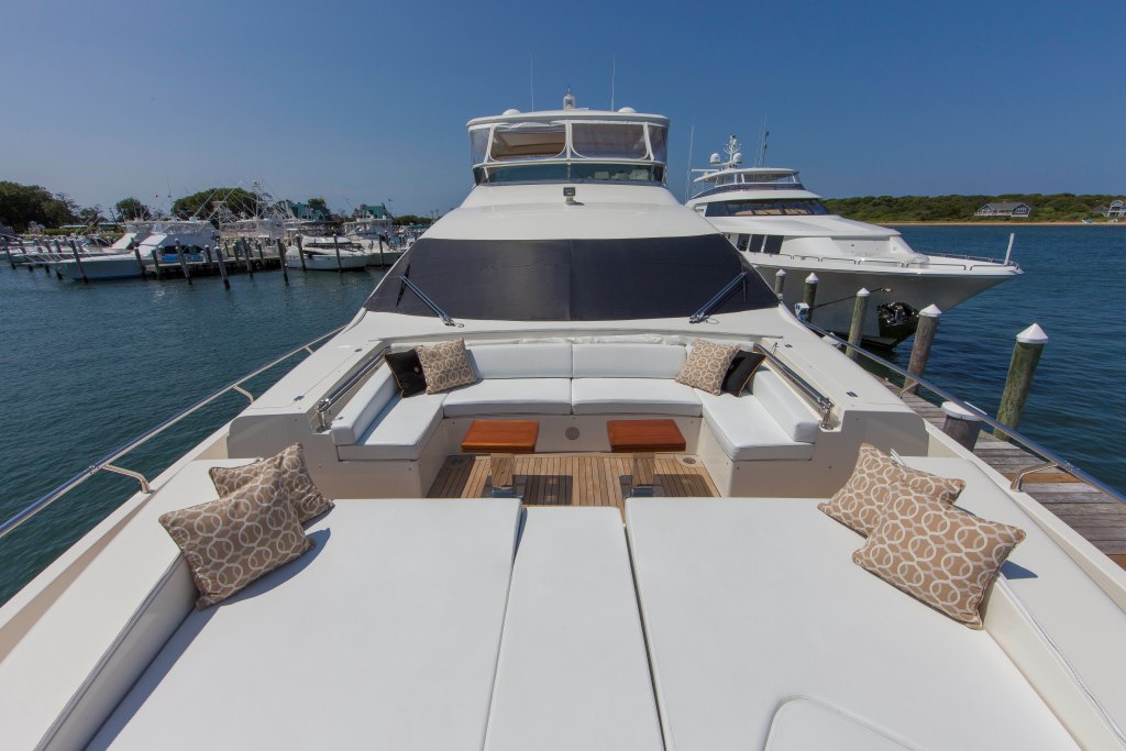 Motor yacht SORRIDENTE - Foredeck.jpg