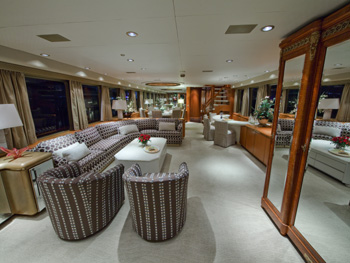 Motor yacht Sea Bear Main Saloon.jpg