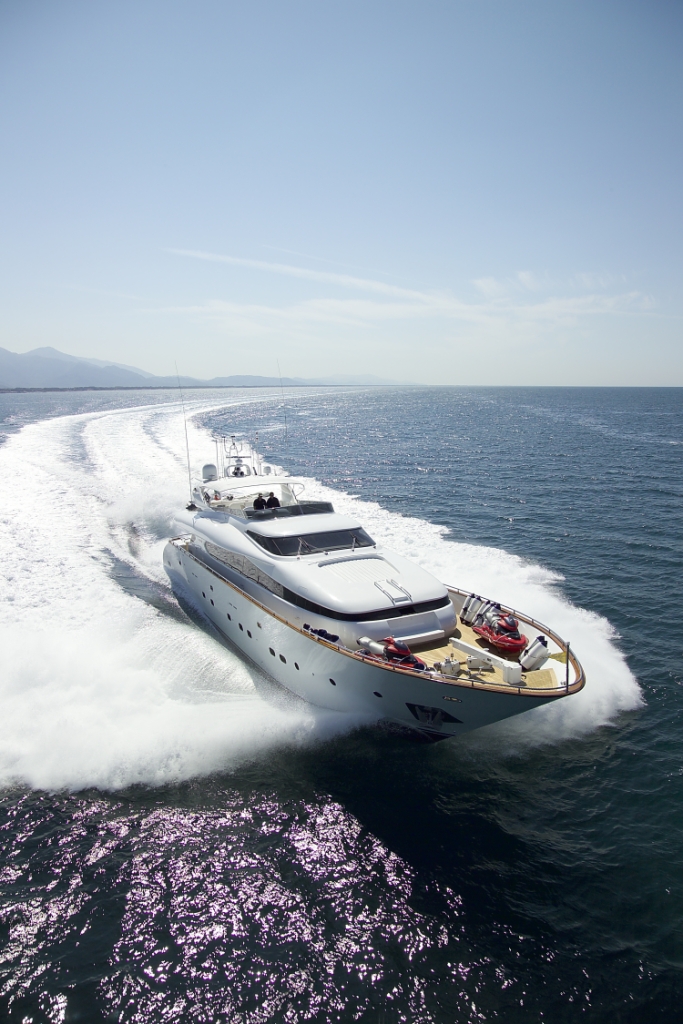 Motor yacht Sea Jaguar -  Forward View.jpg