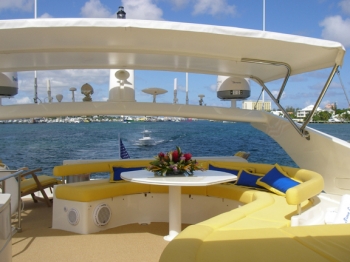 Motor yacht Sioux Empress - Sundeck.jpg