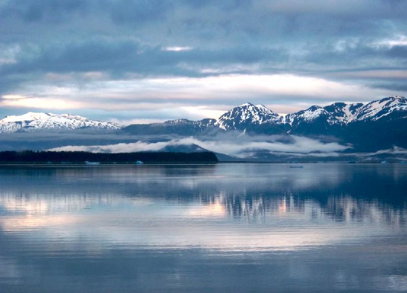 Motor yacht VIAGGIO -  Beutiful Scenery.jpg