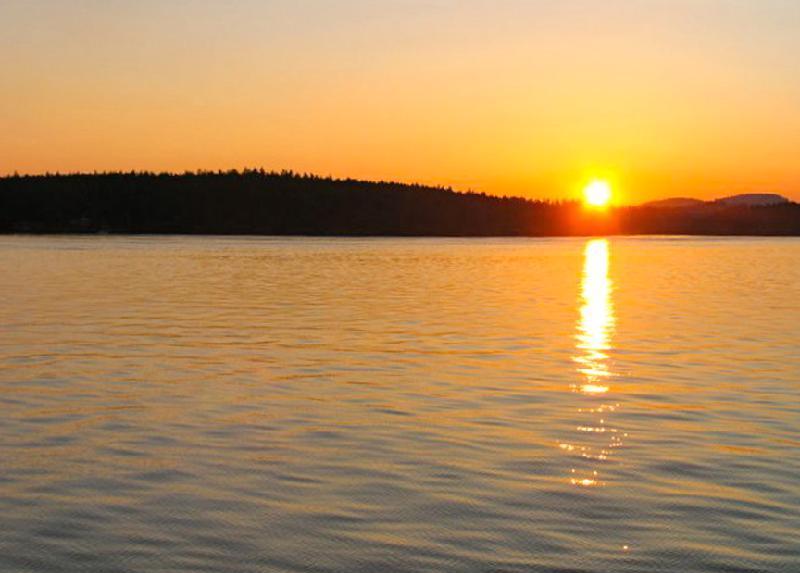 Motor yacht VIAGGIO -  Sunset.jpg