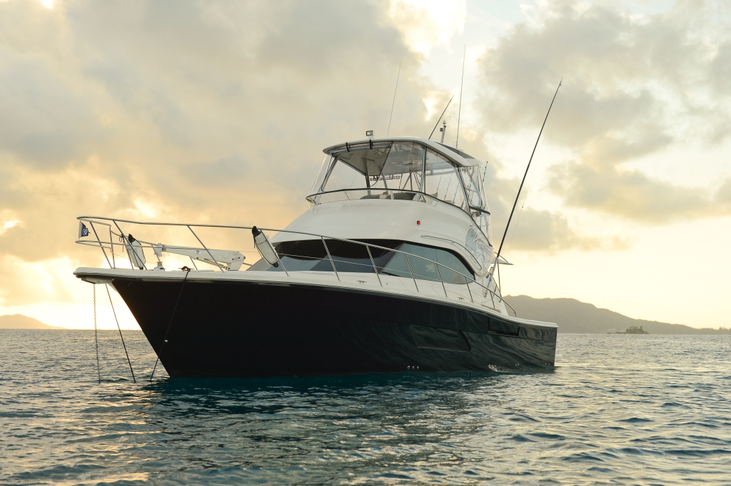 Motor yacht uSHAKA.jpg