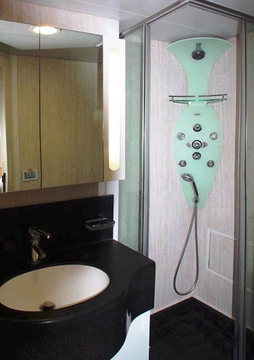 NAVE BARBARA -  Bathroom.jpg