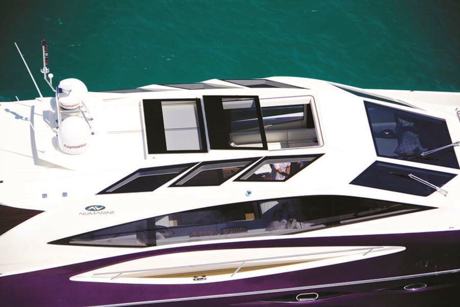 Numarine 78HT yacht HIP NAUTIST  Sunroof.jpg
