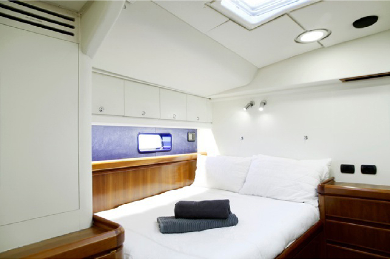 OCEAN PHOENIX -  Guest Cabin.jpg