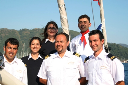 OFELIA -  Crew.jpg